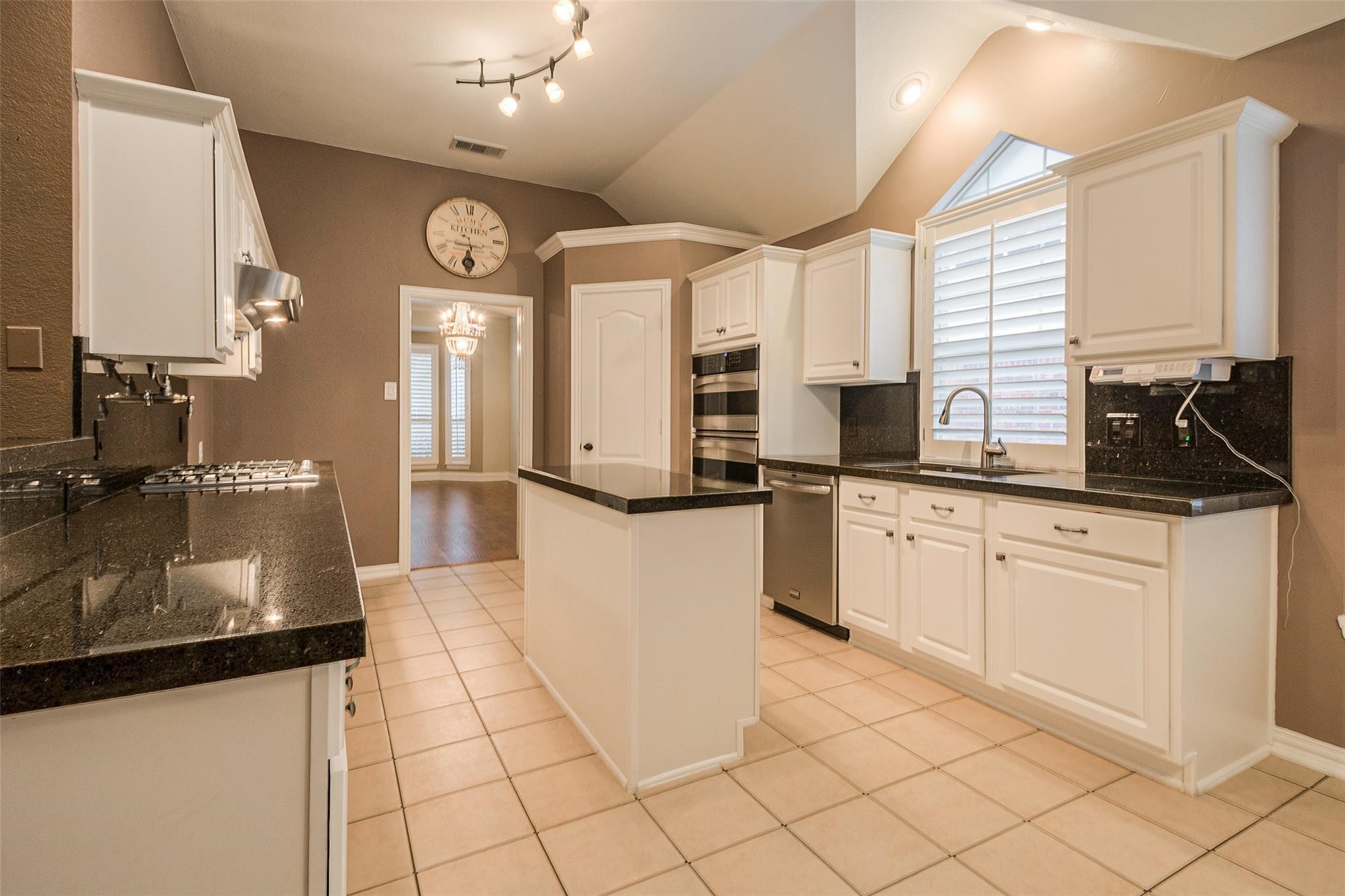 804 Cresthaven Drive Mckinney TX 75071