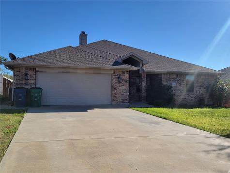 1512 Dresser Street Graham TX 76450
