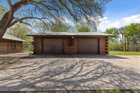 800 County Road 426 Cleburne TX 76031