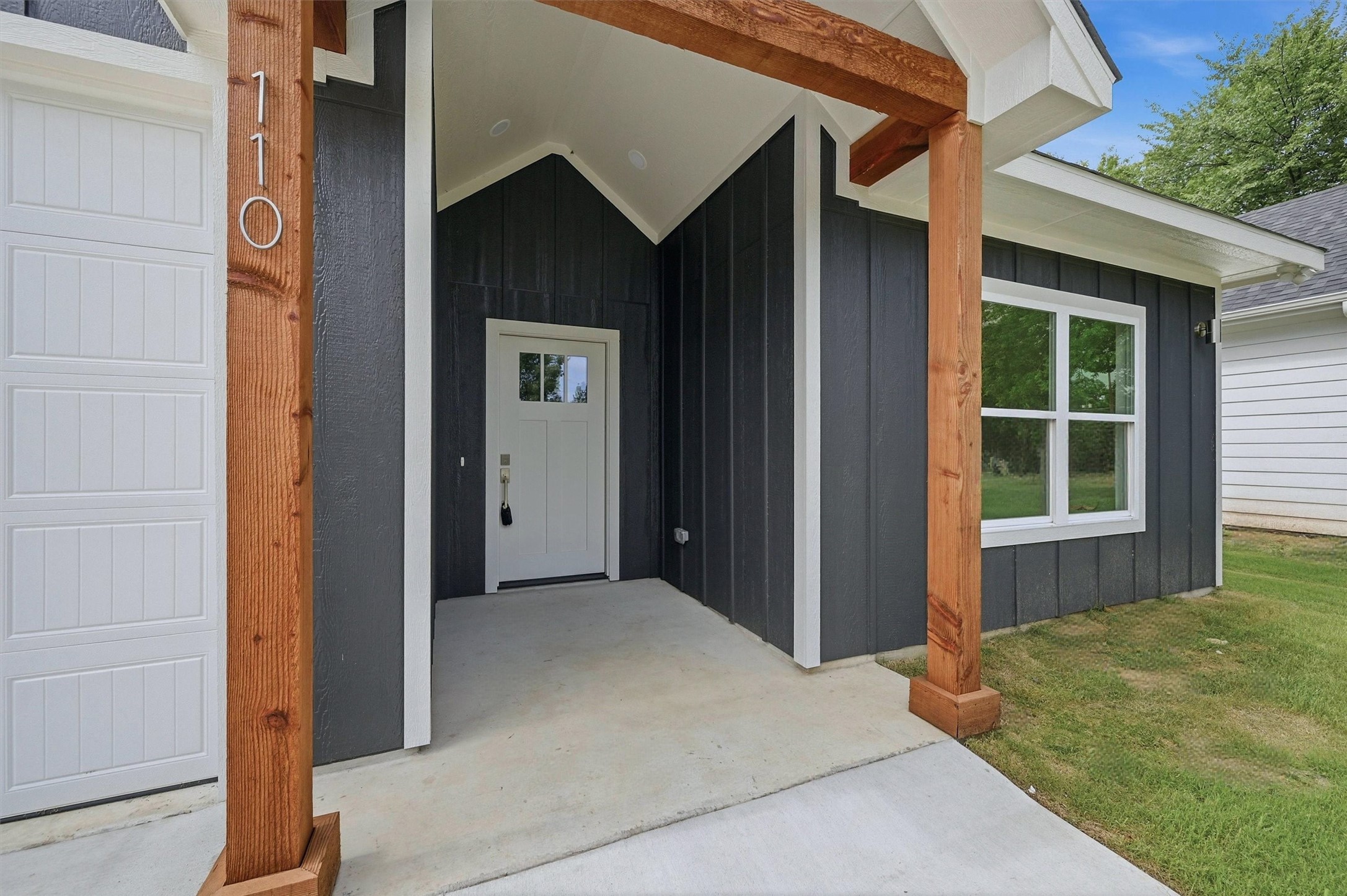 110 W Hull Street Denison TX 75021