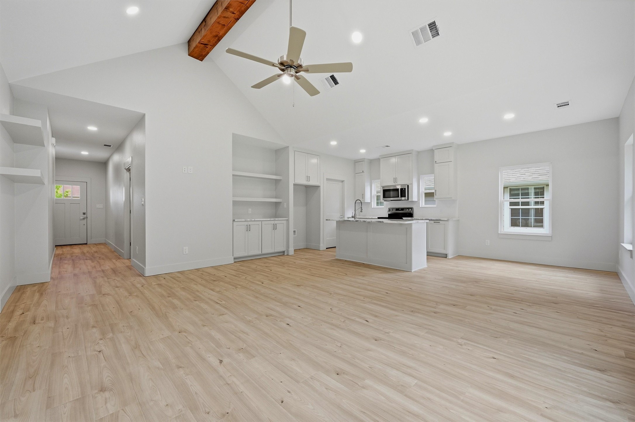 110 W Hull Street Denison TX 75021