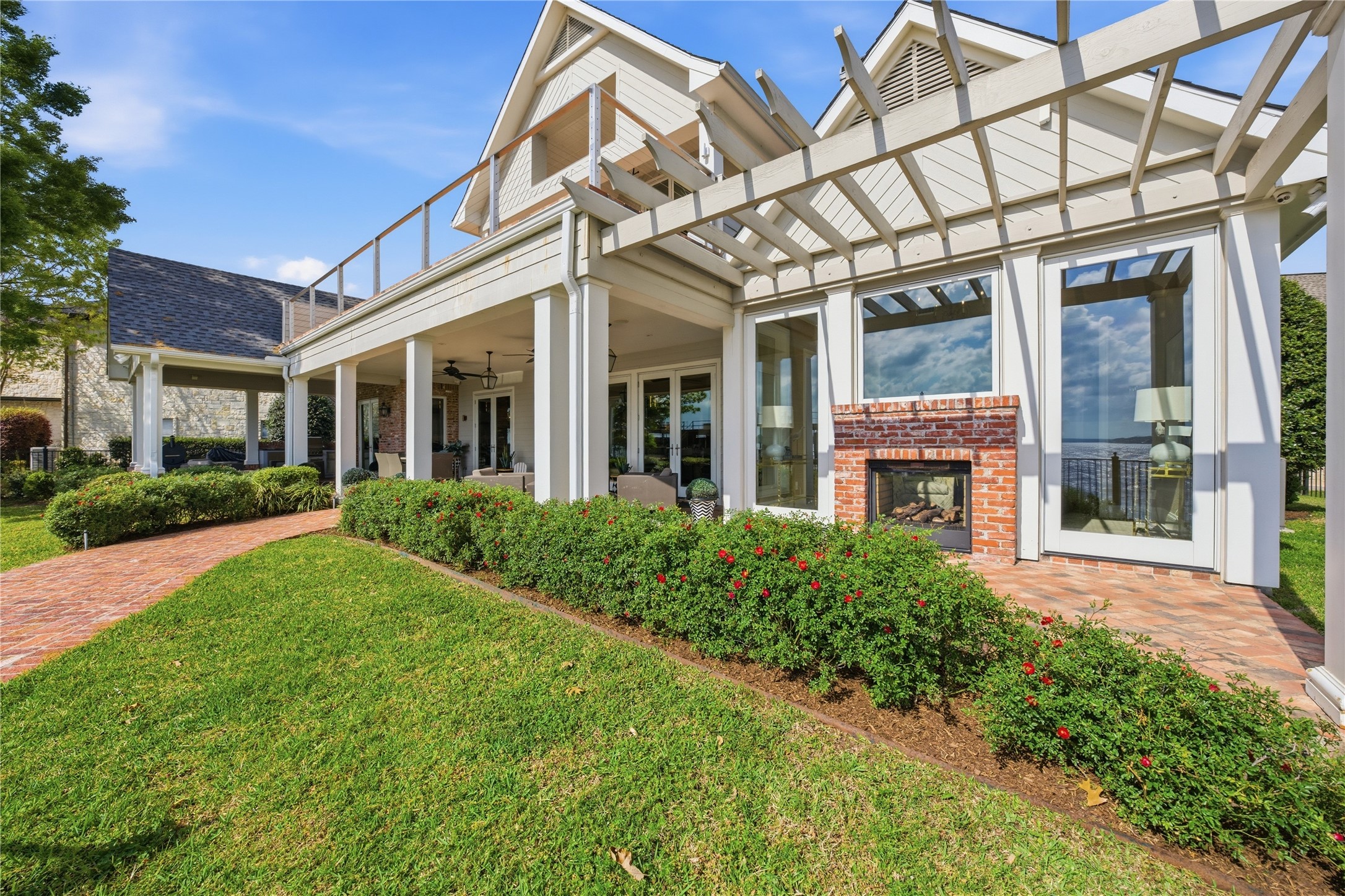 121 Saint Annes Mabank TX 75156