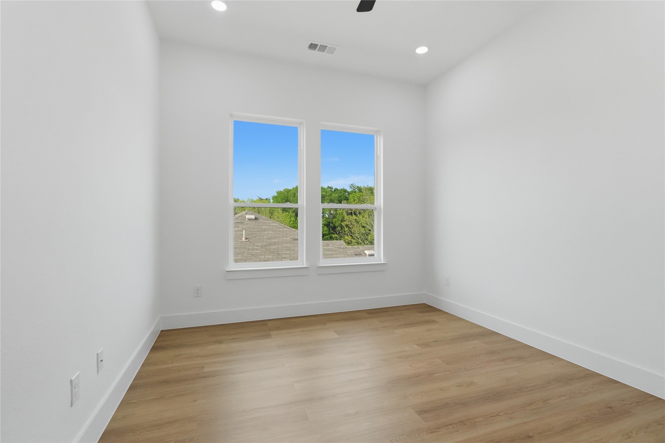 7817 Red Spring Road Dallas TX 75241