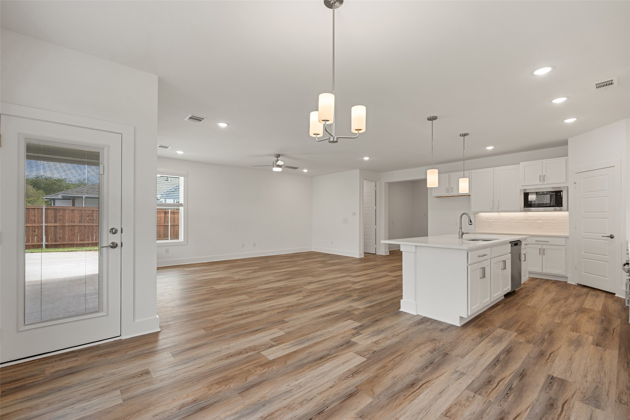 3510 Randall Terrace Grand Prairie TX 76065