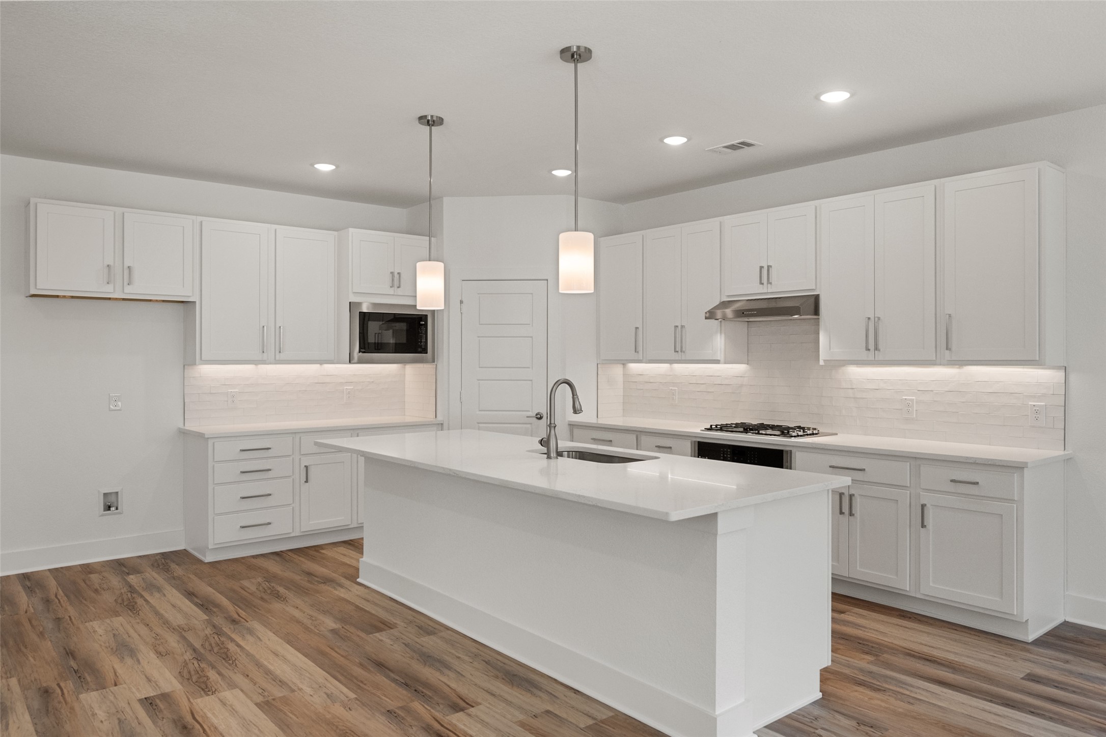 3510 Randall Terrace Grand Prairie TX 76065