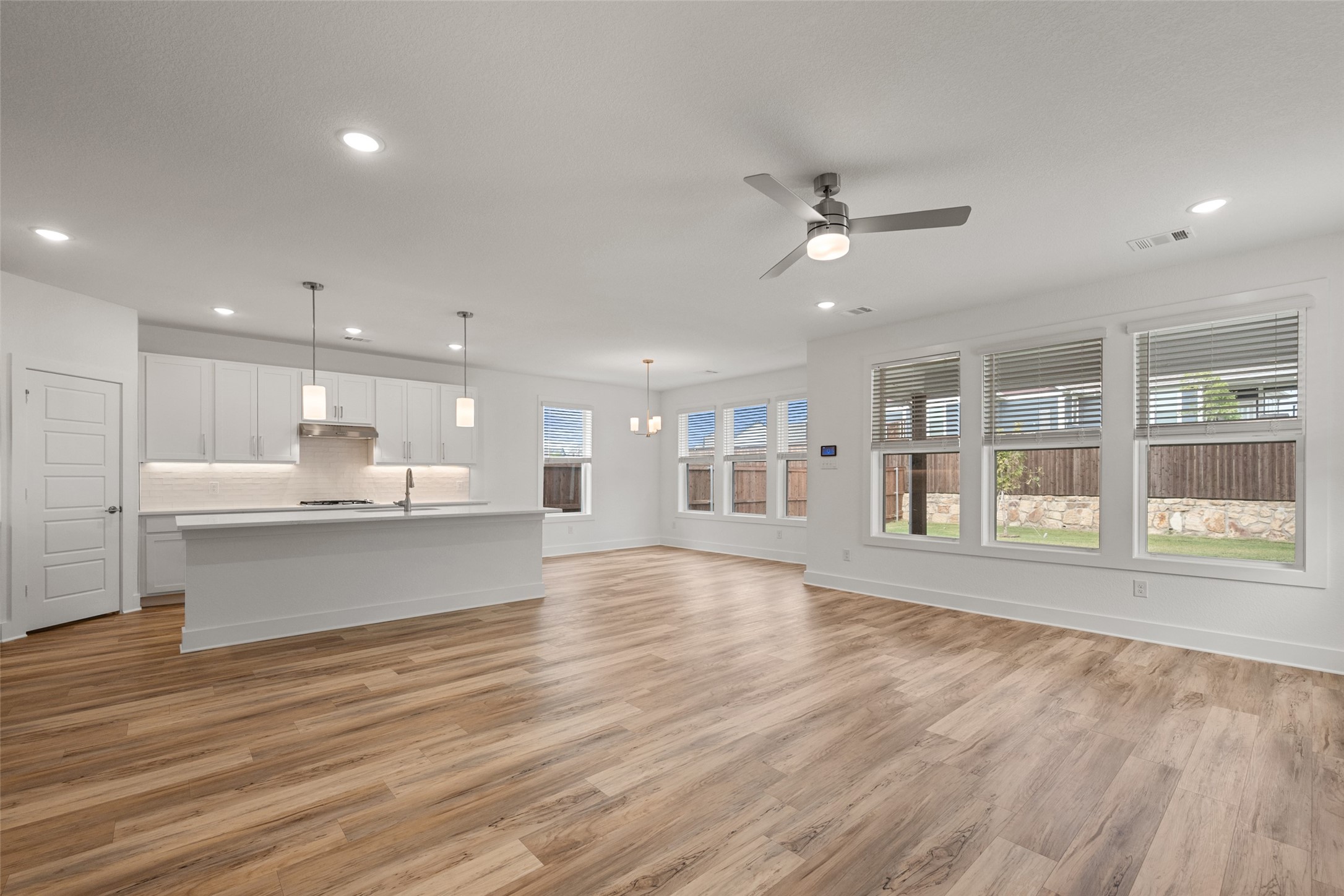 3510 Randall Terrace Grand Prairie TX 76065