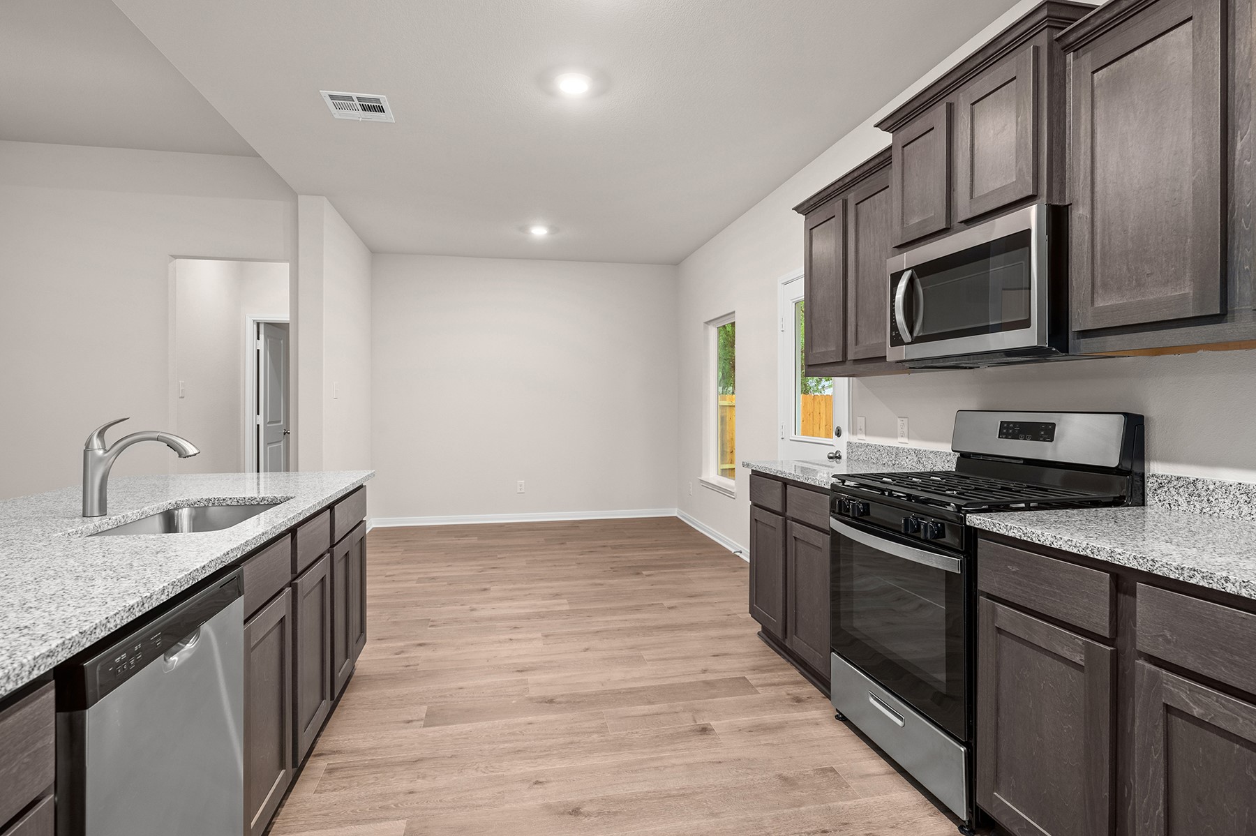 208 Southgate Drive Terrell TX 75160
