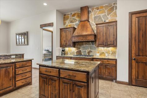 3512 Lakota Court Granbury TX 76048