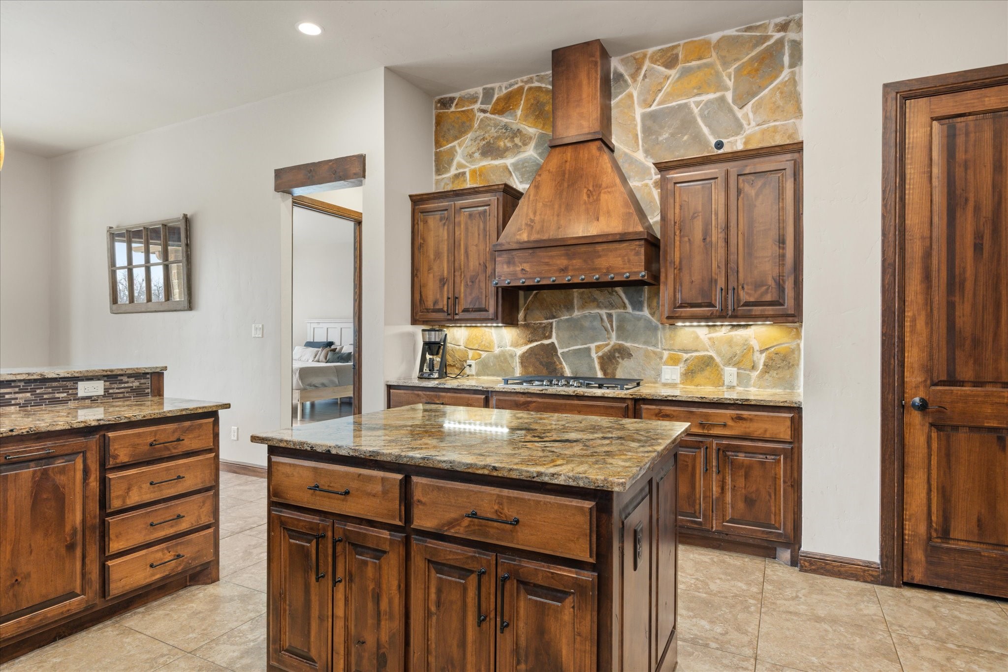 3512 Lakota Court Granbury TX 76048