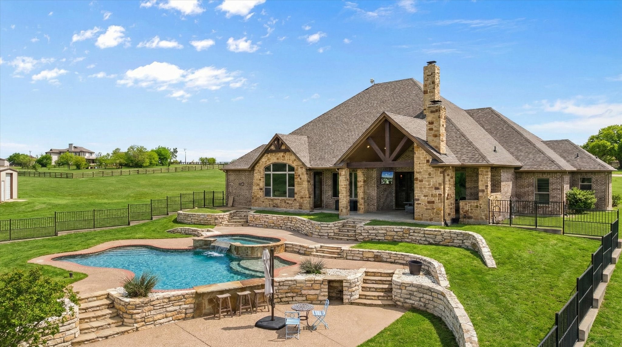 3512 Lakota Court Granbury TX 76048