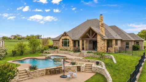 3512 Lakota Court Granbury TX 76048