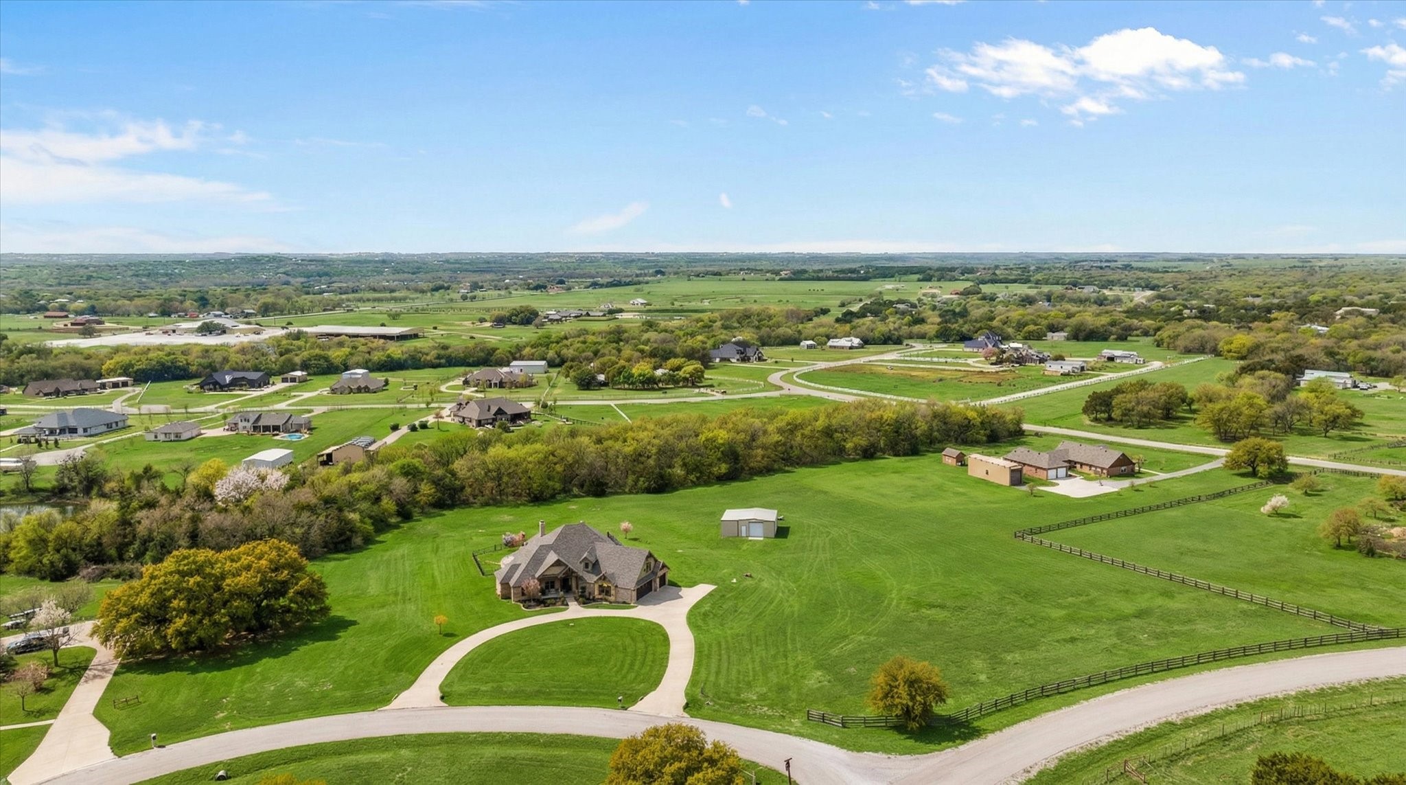 3512 Lakota Court Granbury TX 76048