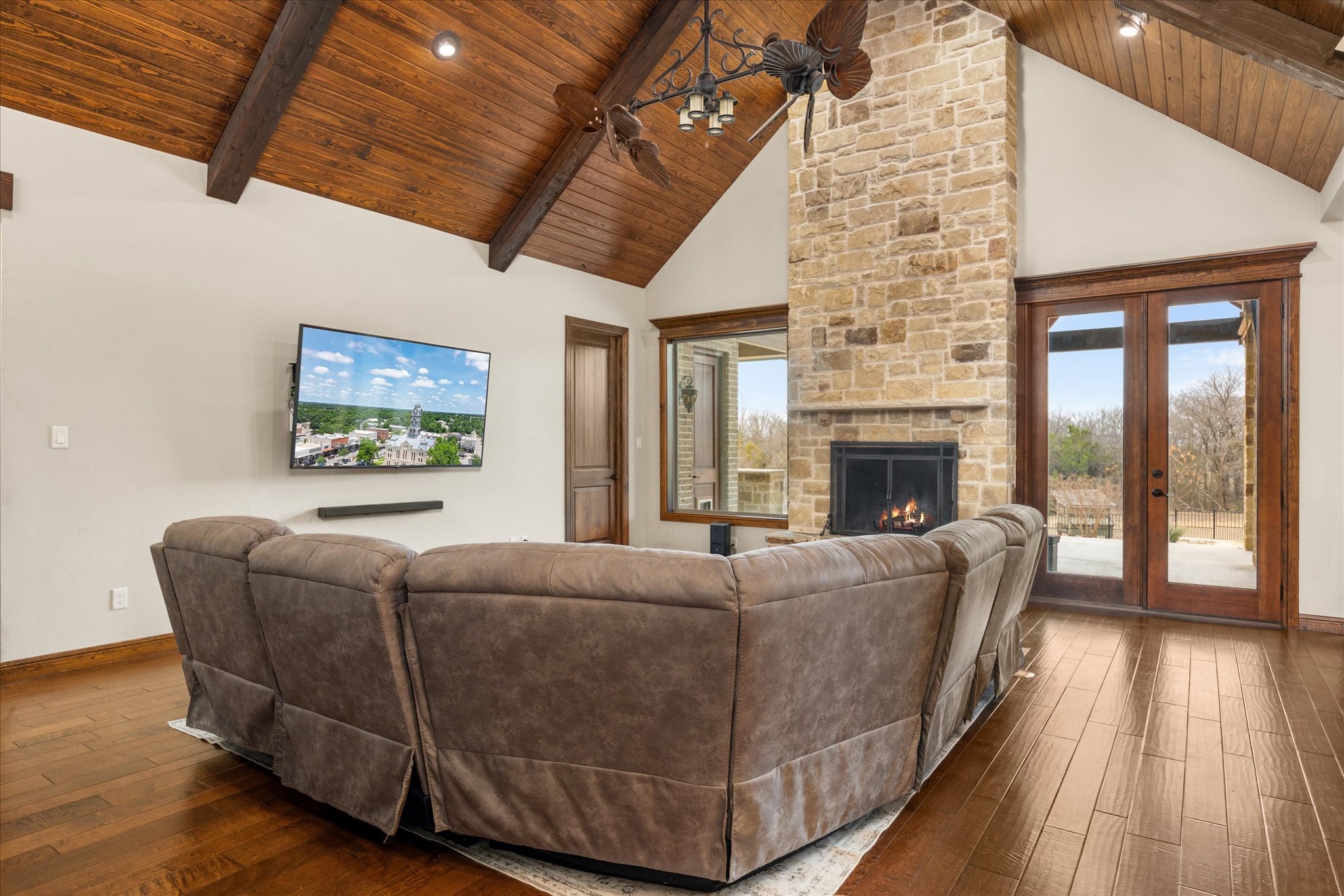 3512 Lakota Court Granbury TX 76048