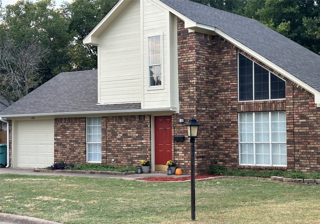 108 N Travis Court Sherman TX 75092