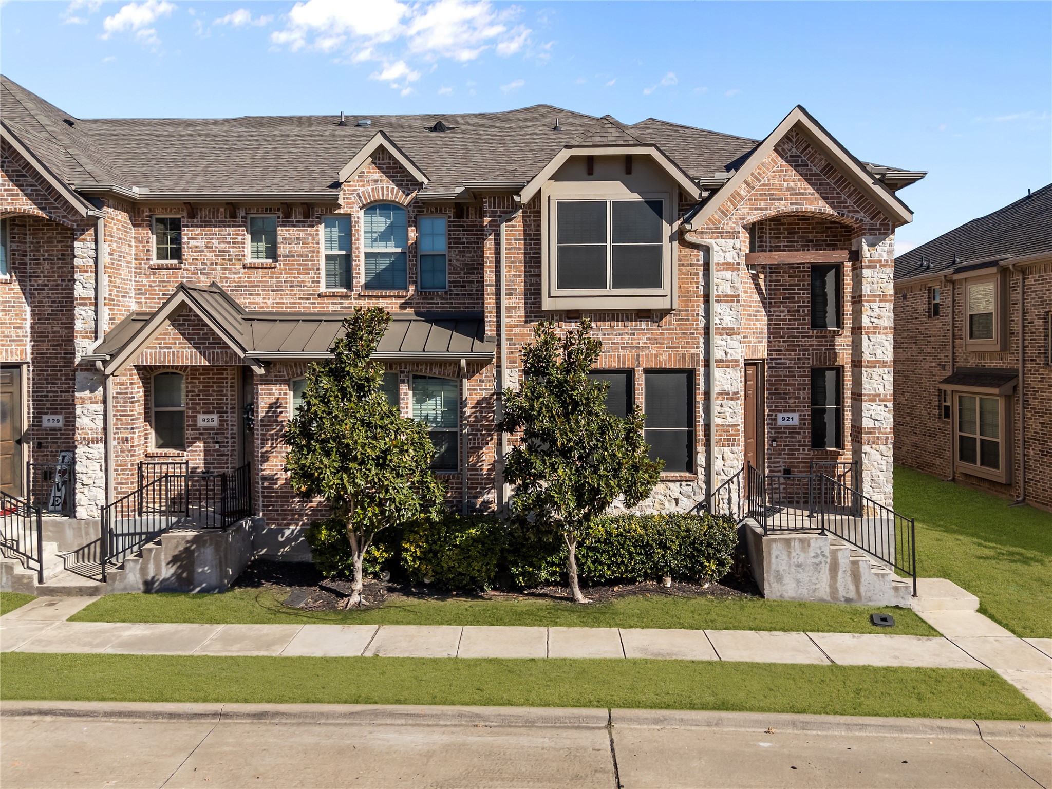 921 Shelby Lane Lewisville TX 75056