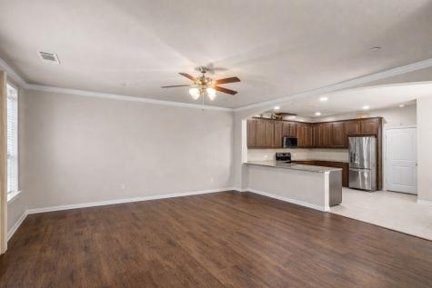 921 Shelby Lane Lewisville TX 75056