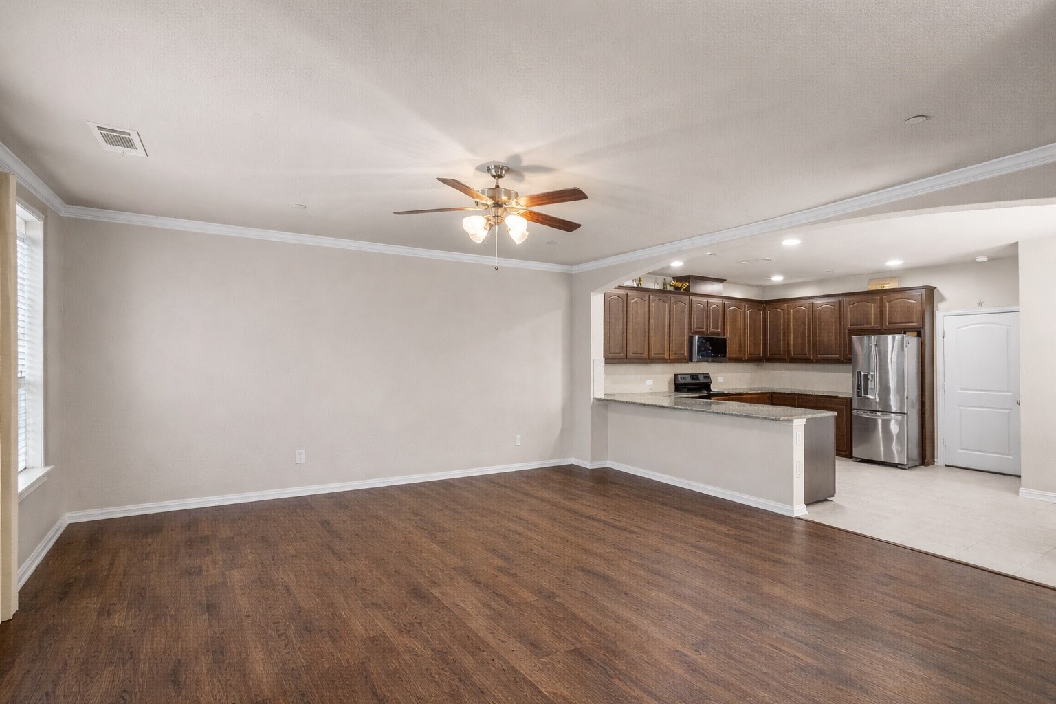 921 Shelby Lane Lewisville TX 75056
