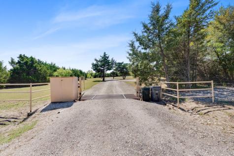 23115 S State Highway 78 Leonard TX 75452