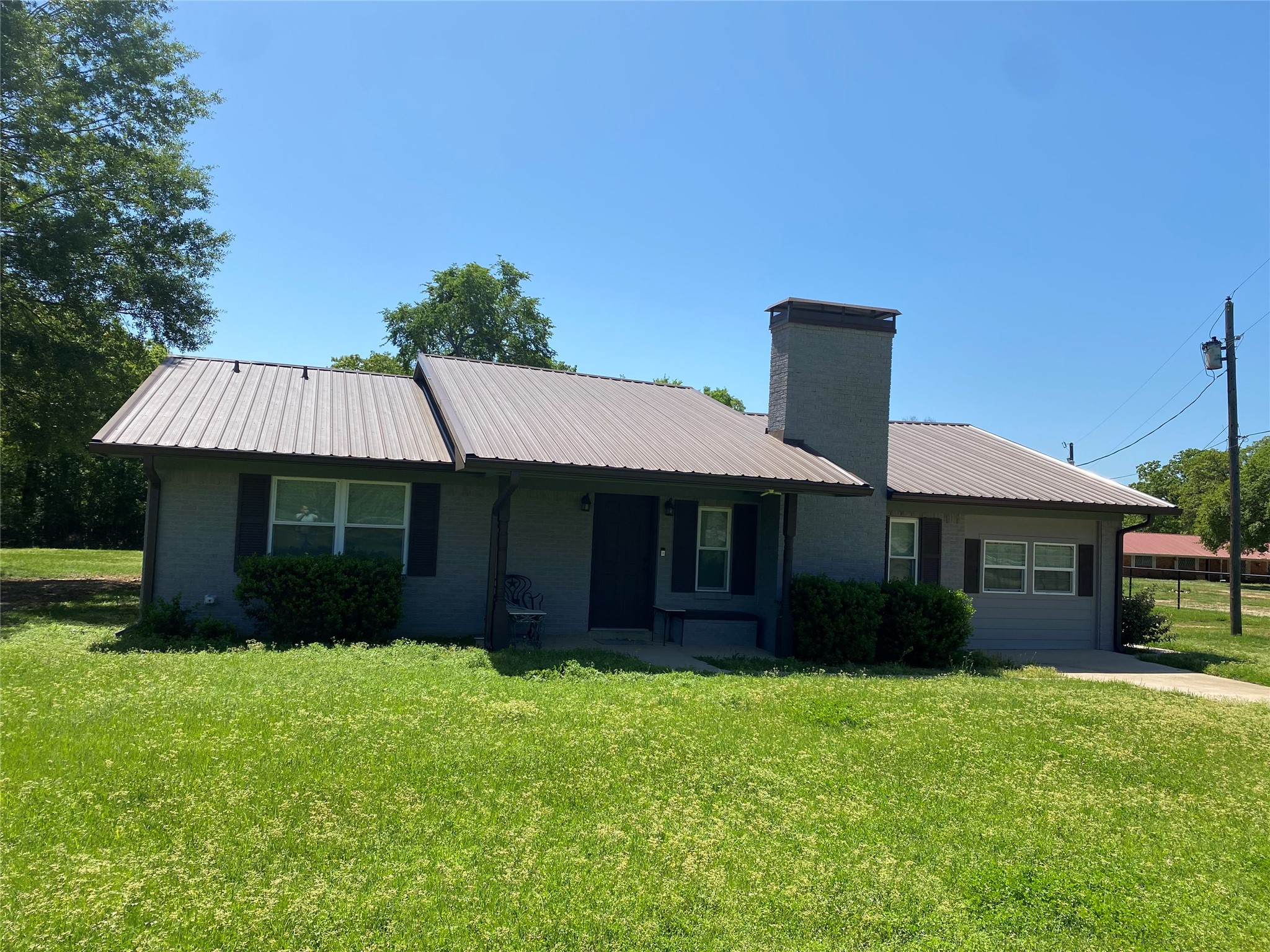 1410 E Royall Boulevard Malakoff TX 75148