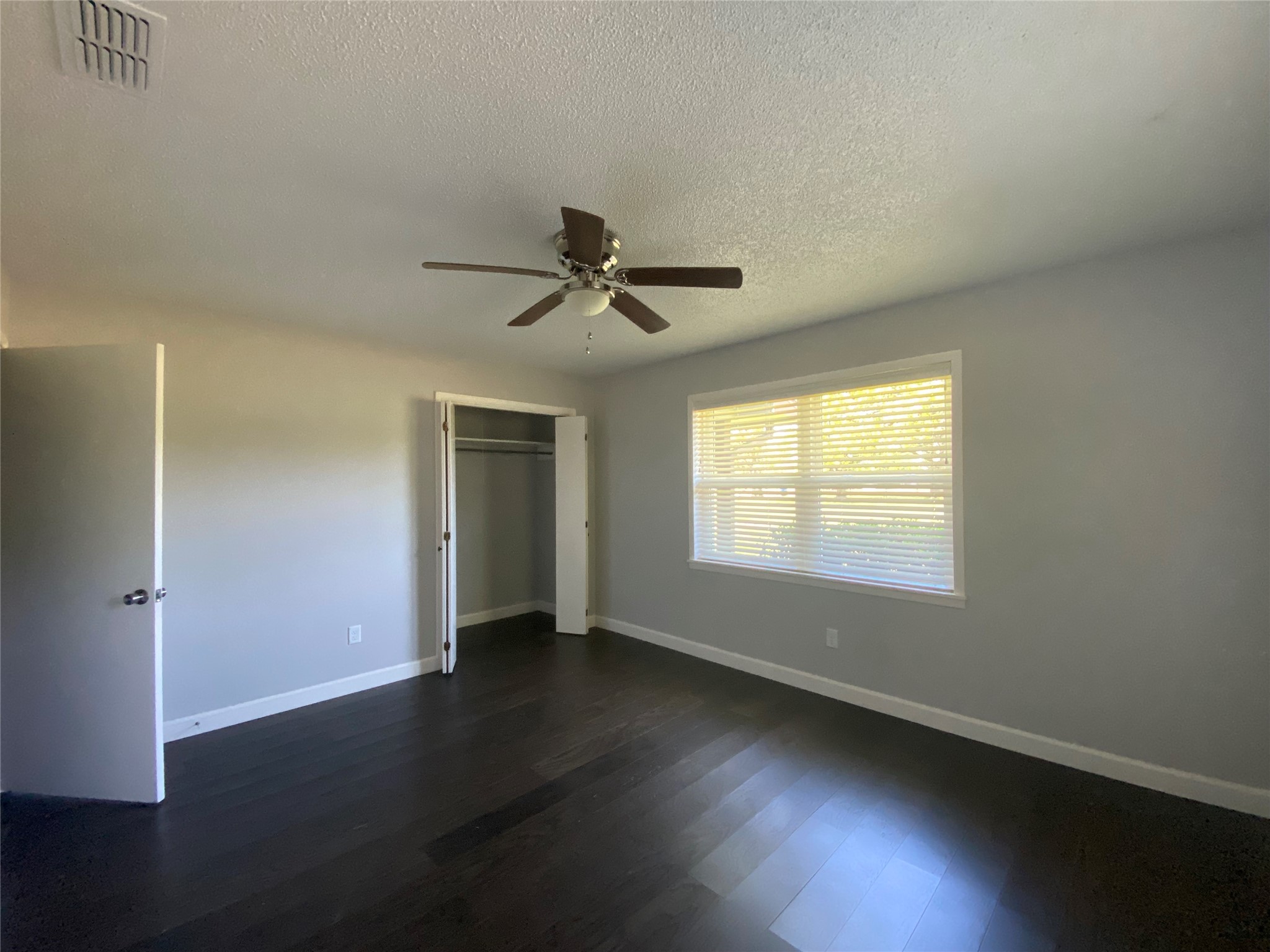 1410 E Royall Boulevard Malakoff TX 75148