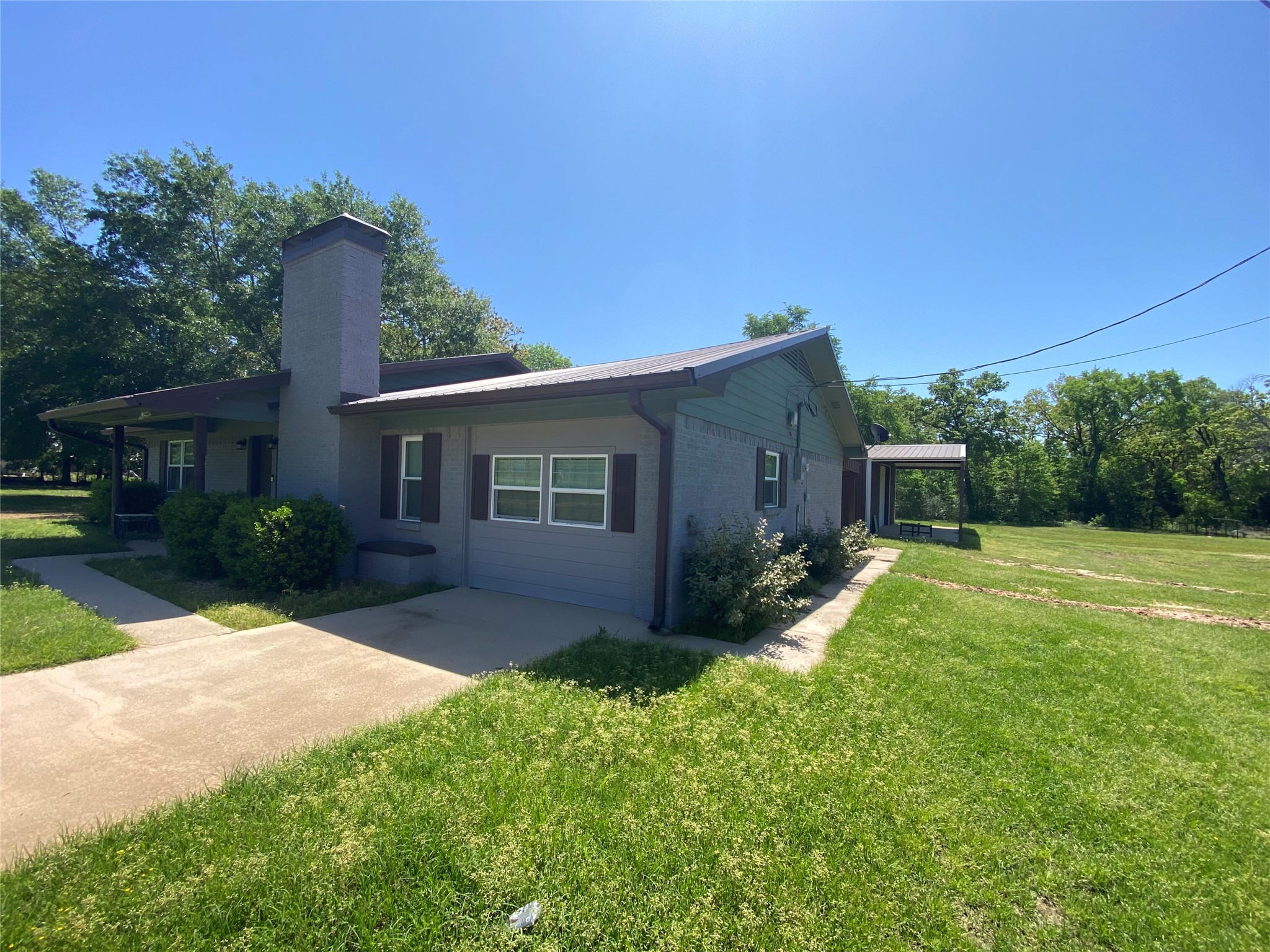 1410 E Royall Boulevard Malakoff TX 75148