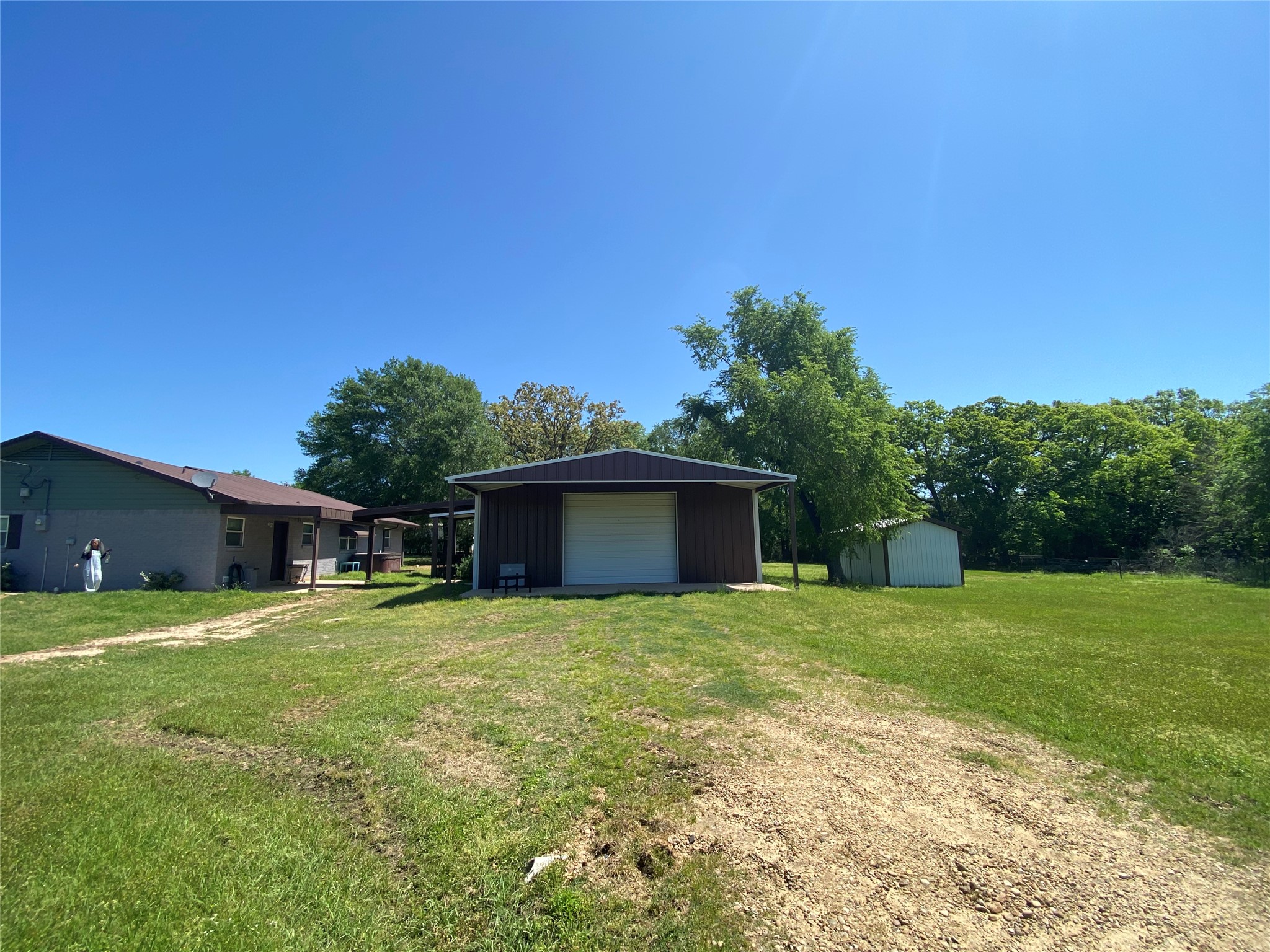 1410 E Royall Boulevard Malakoff TX 75148