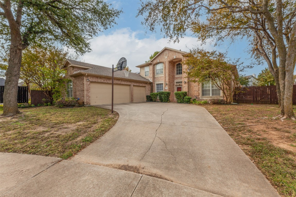 4217 Lanshire Court Grand Prairie TX 75052