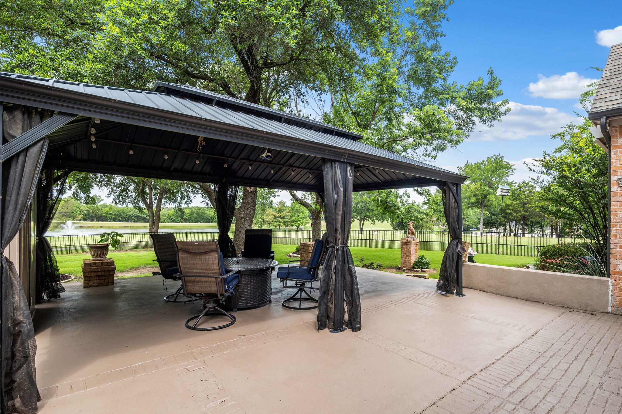 125 Palmer Lane Pottsboro TX 75076
