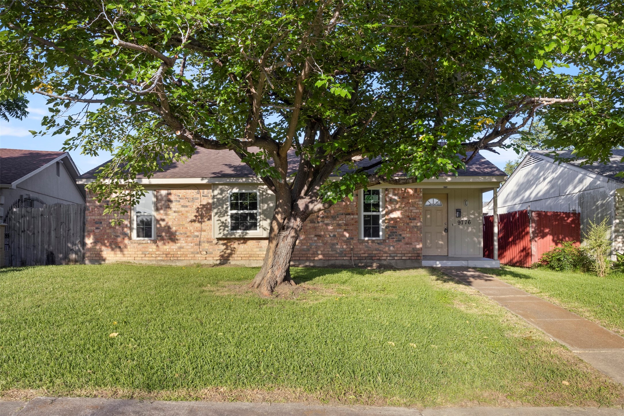 9776 Faircloud Drive Dallas TX 75217