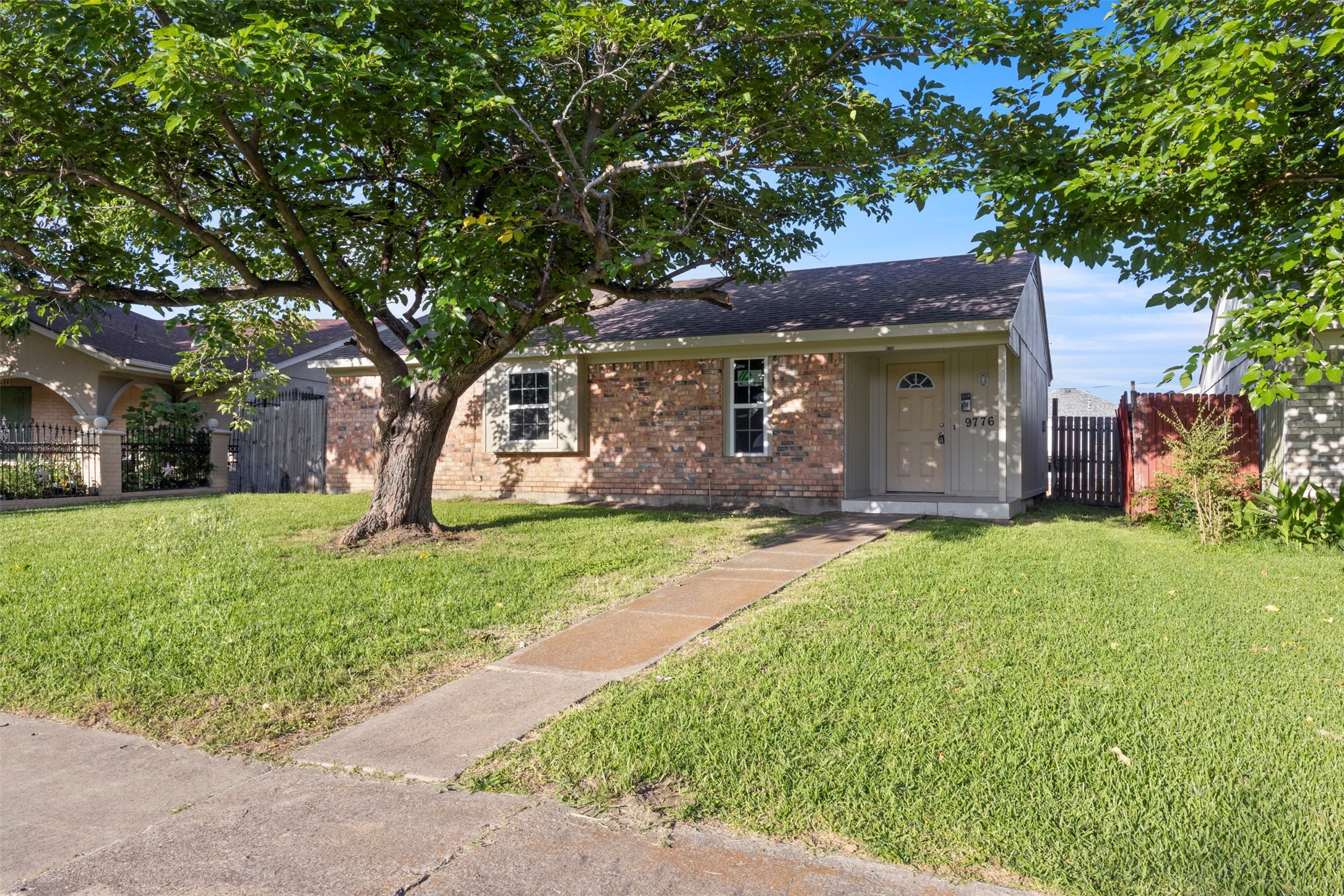 9776 Faircloud Drive Dallas TX 75217