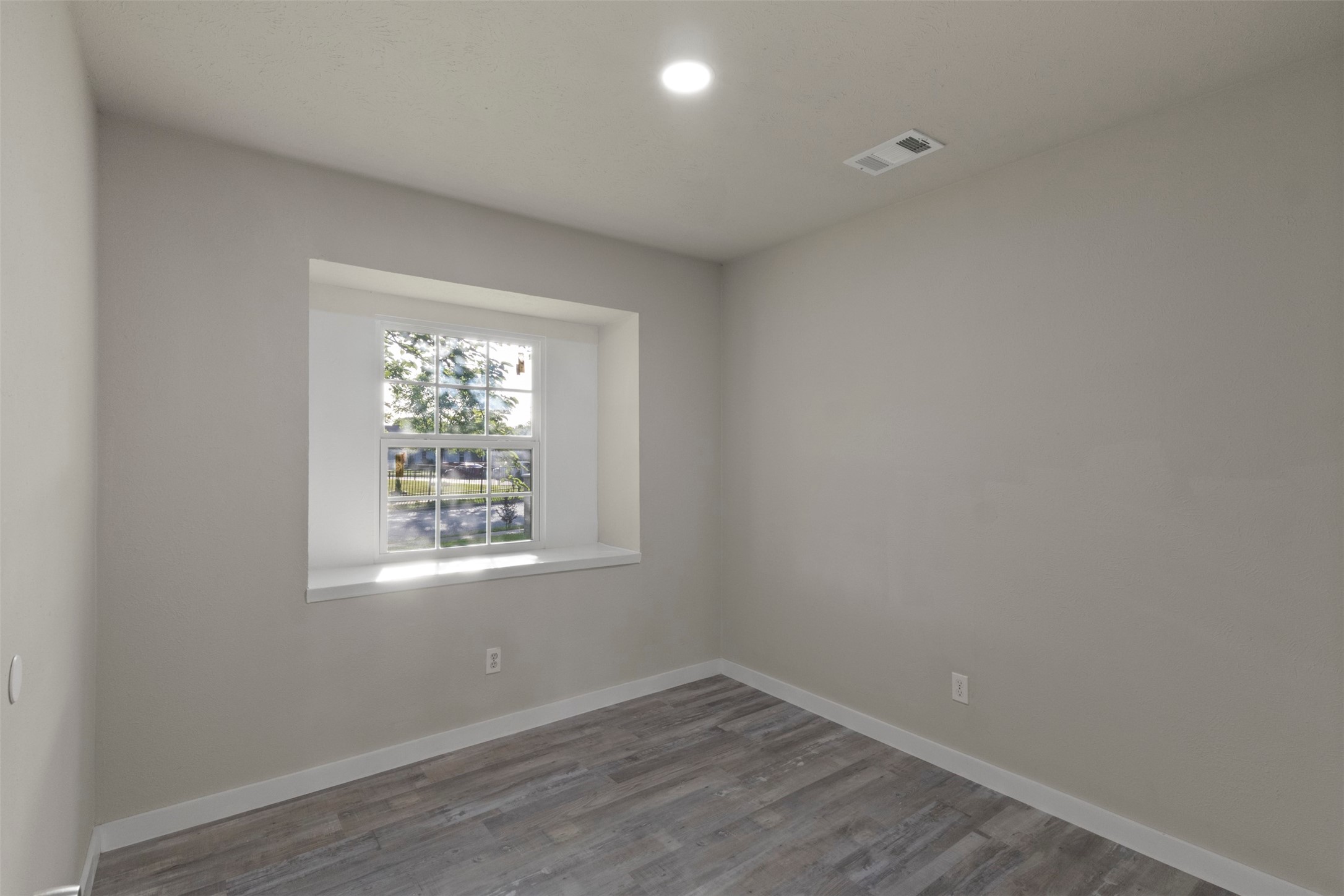9776 Faircloud Drive Dallas TX 75217