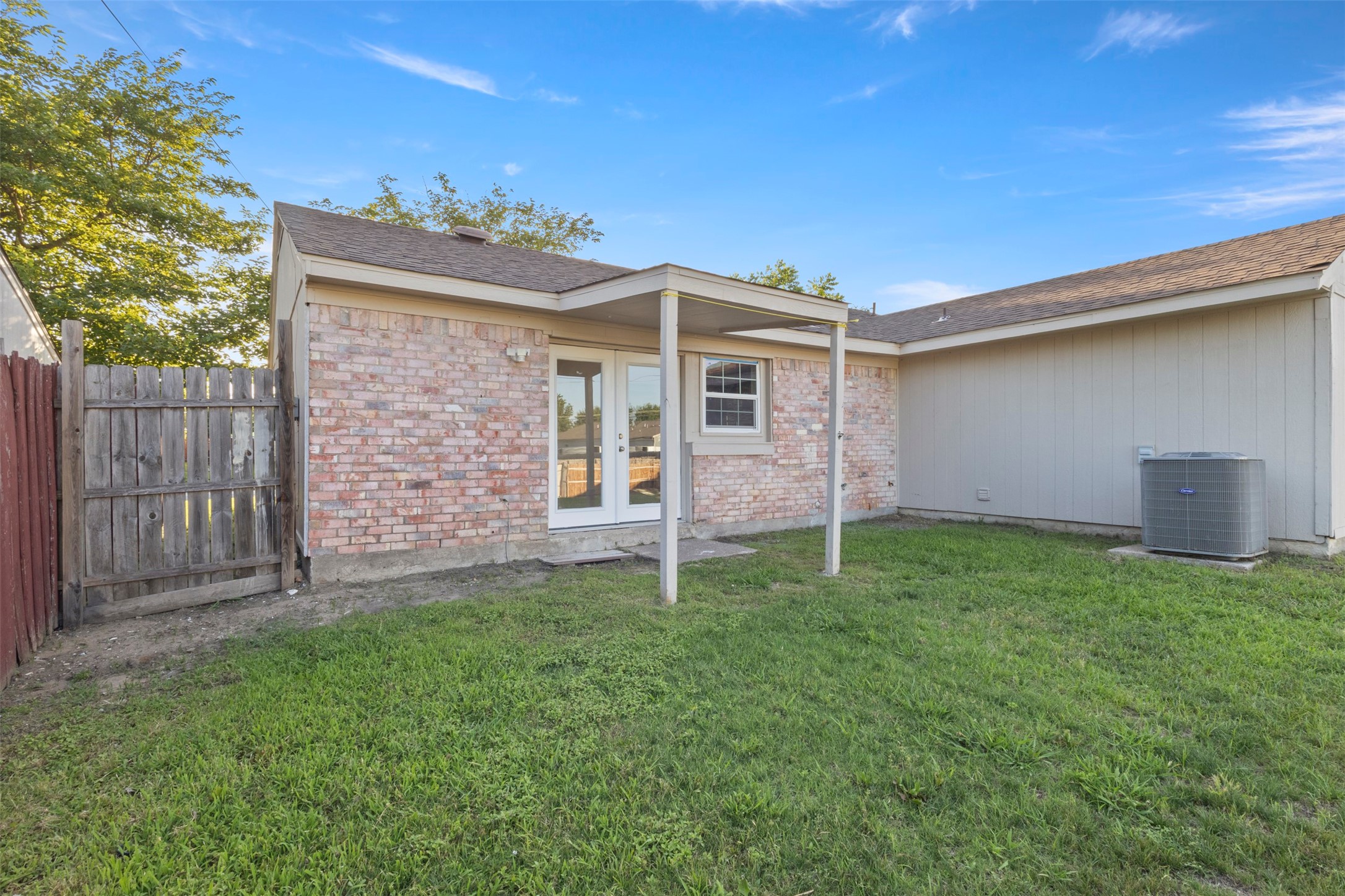 9776 Faircloud Drive Dallas TX 75217