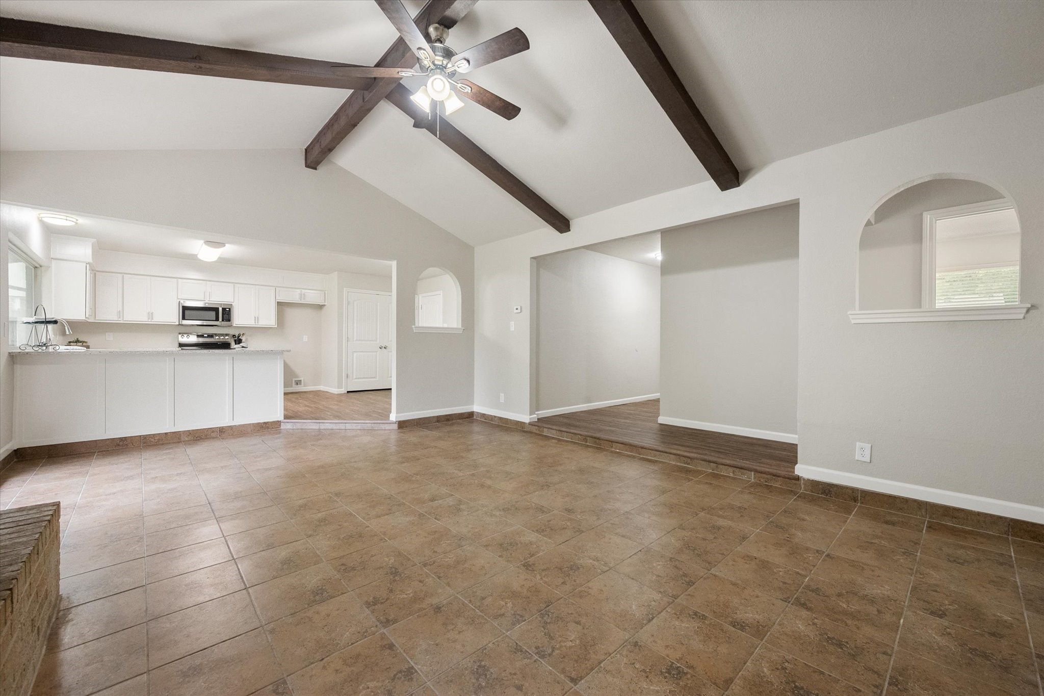 2512 Colleen Drive Arlington TX 76016
