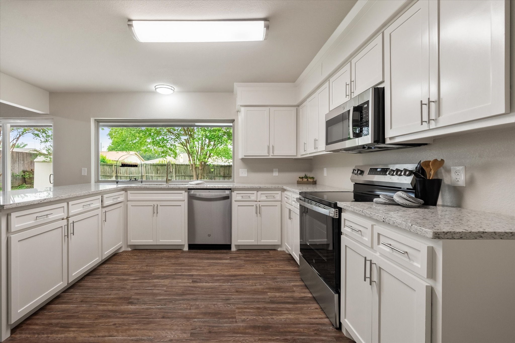 2512 Colleen Drive Arlington TX 76016