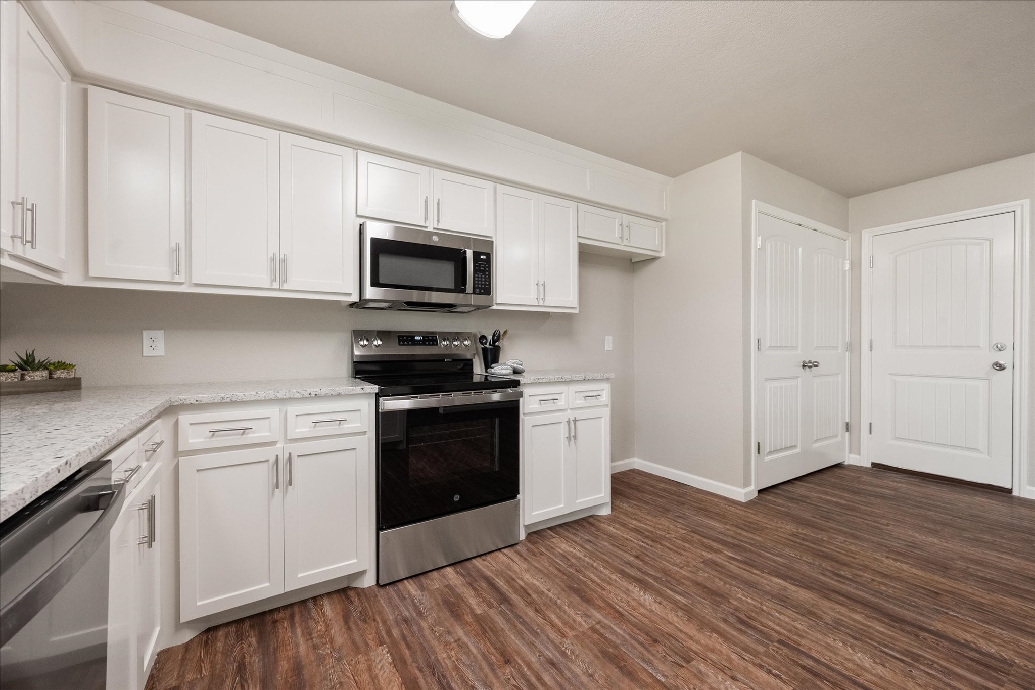 2512 Colleen Drive Arlington TX 76016
