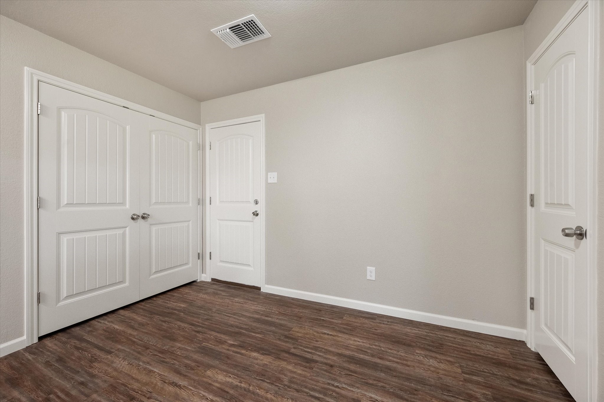 2512 Colleen Drive Arlington TX 76016