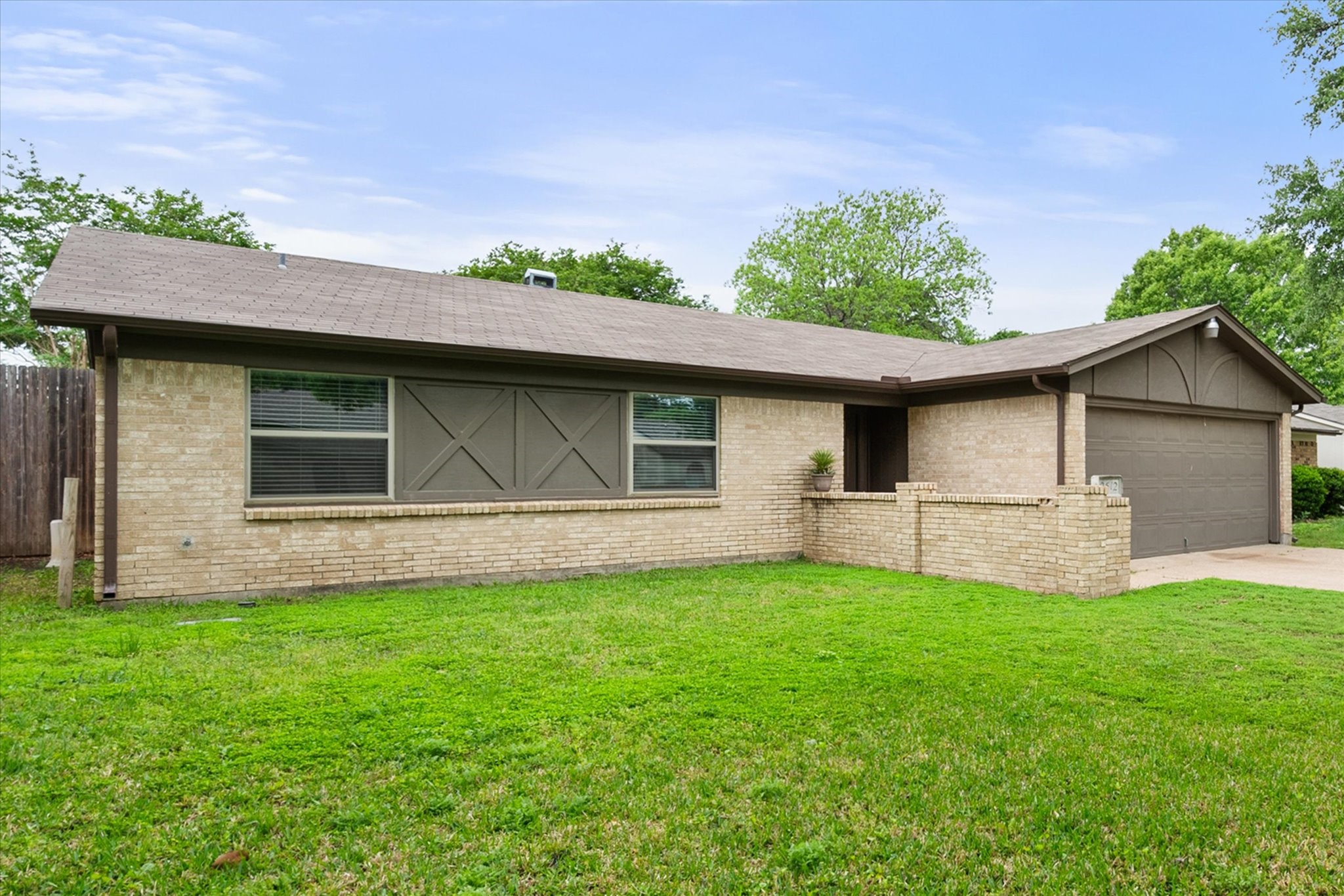 2512 Colleen Drive Arlington TX 76016