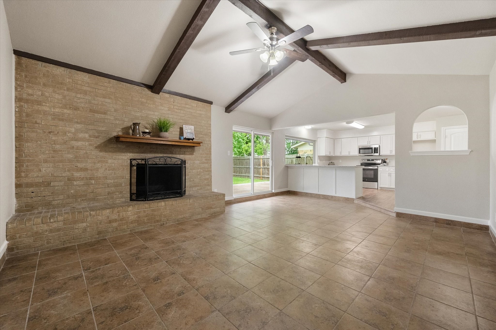 2512 Colleen Drive Arlington TX 76016