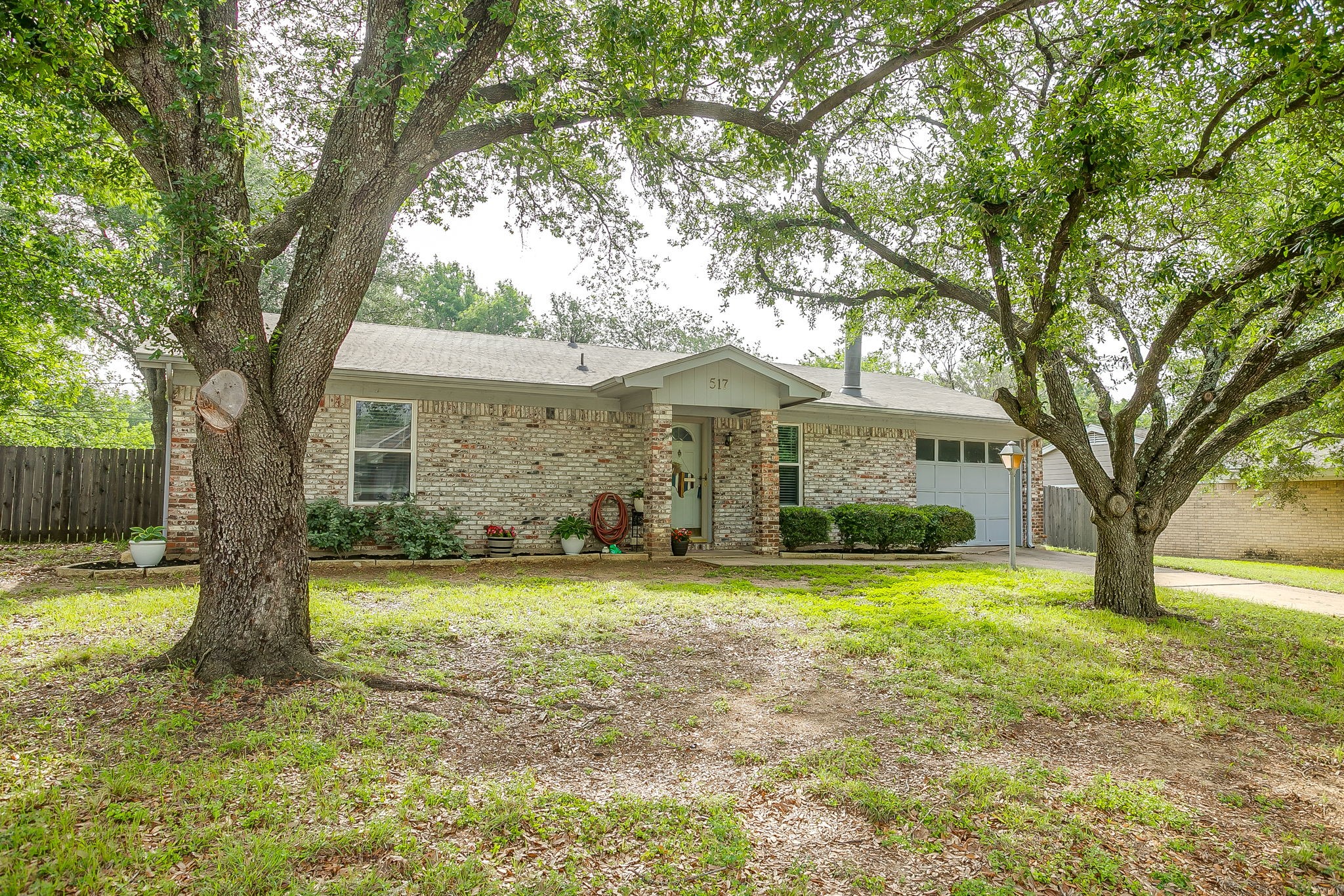 517 Post Oak Lane Burleson TX 76028
