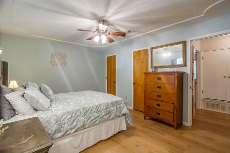 517 Post Oak Lane Burleson TX 76028