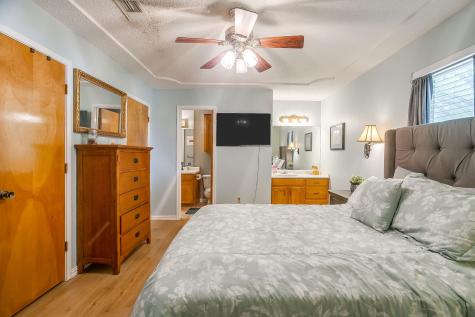 517 Post Oak Lane Burleson TX 76028