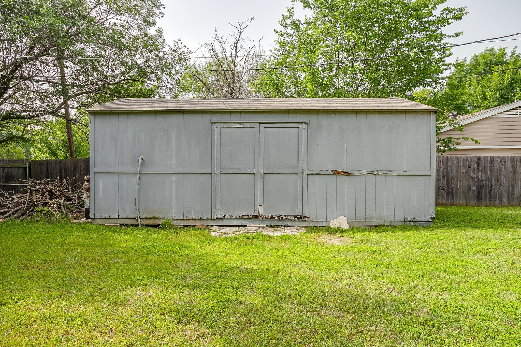 517 Post Oak Lane Burleson TX 76028