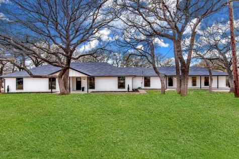 120 Woodland Drive Burleson TX 76028