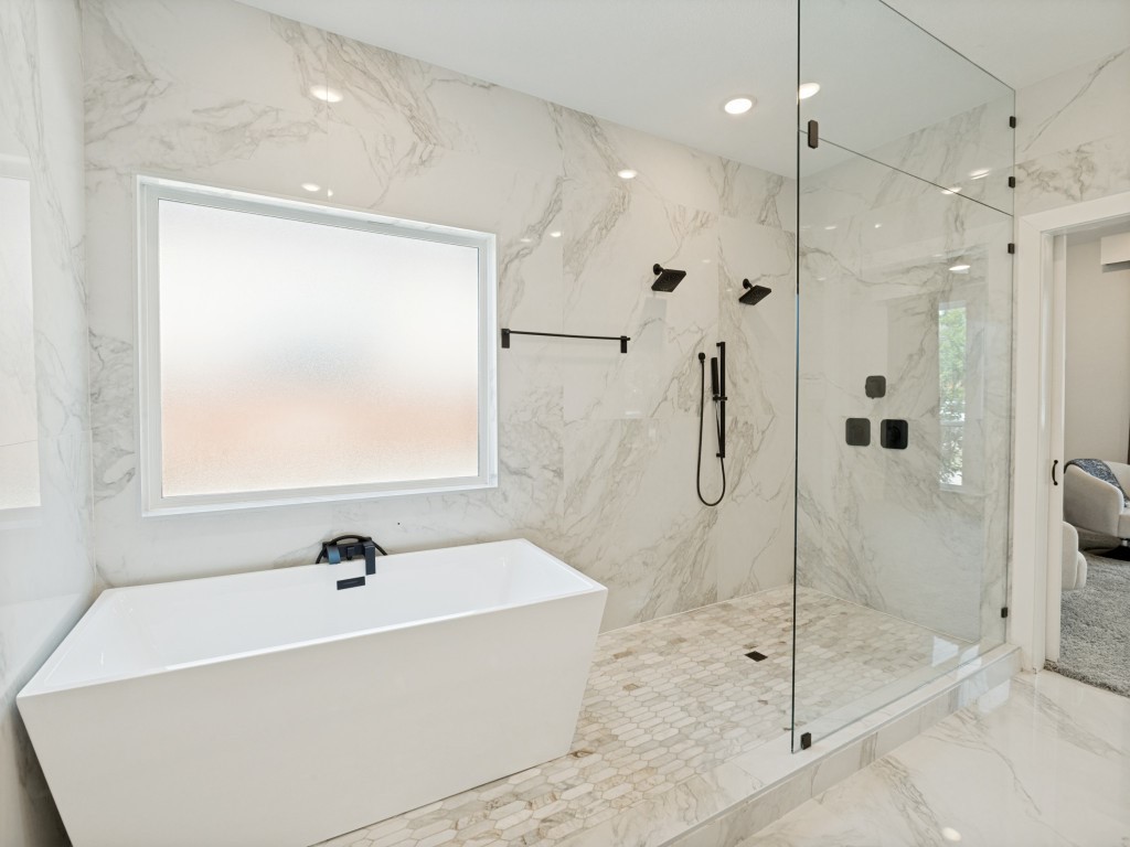 2805 Greenbrook Court Grapevine TX 76051