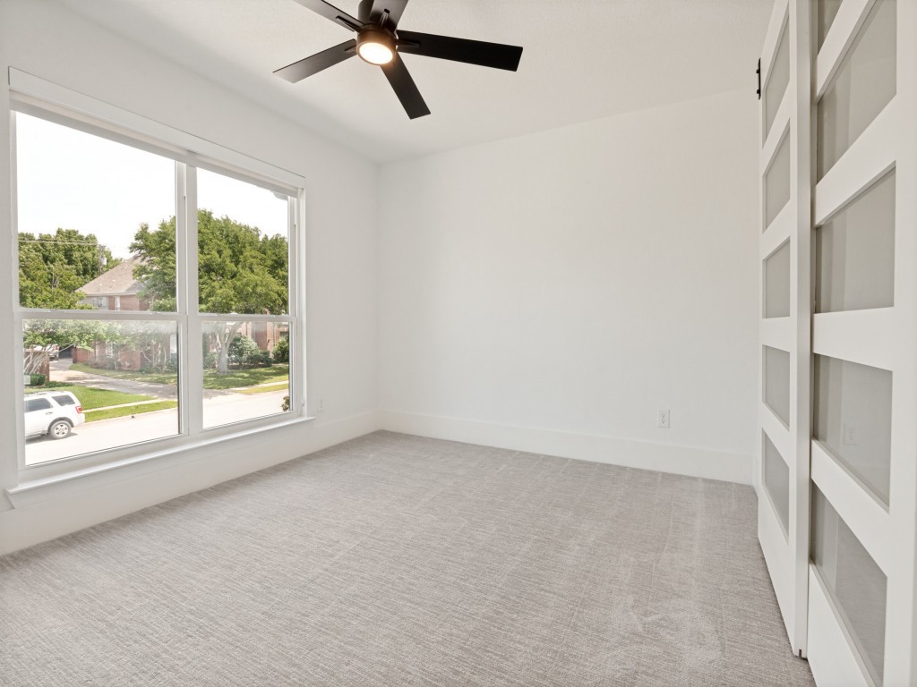 2805 Greenbrook Court Grapevine TX 76051