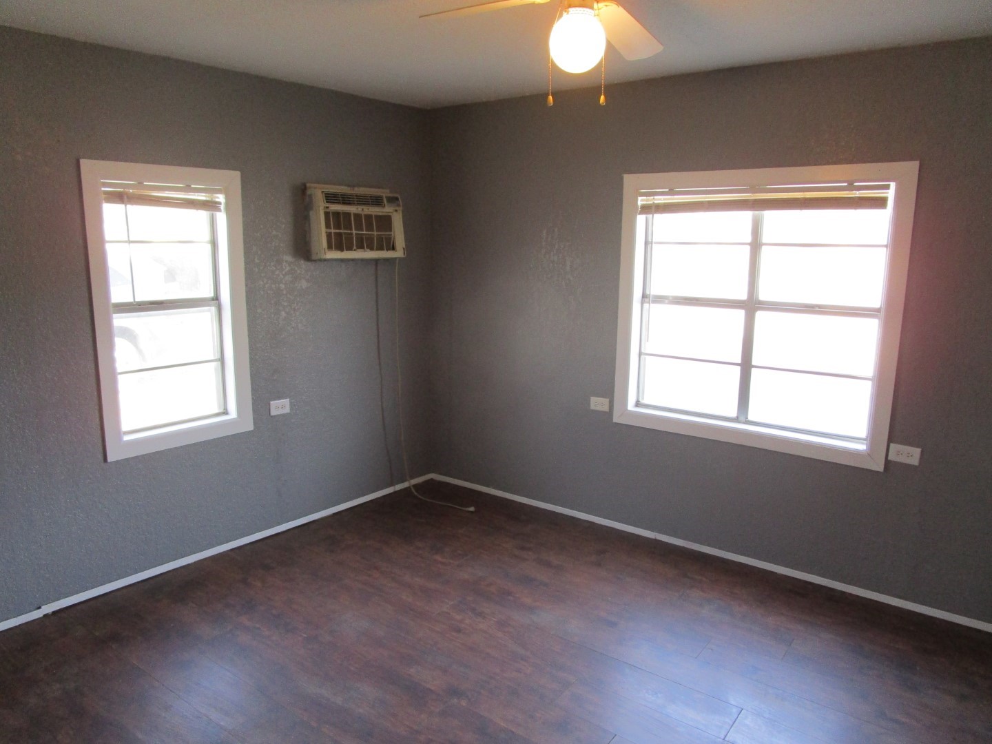 905 Wallis Avenue Santa Anna TX 76878