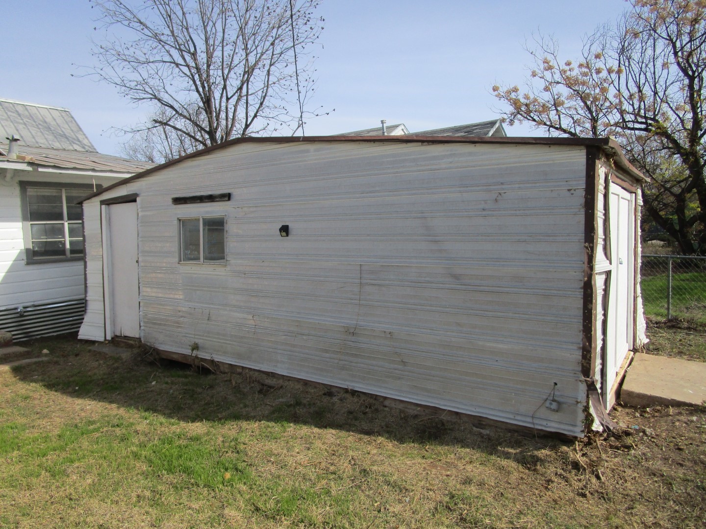 905 Wallis Avenue Santa Anna TX 76878