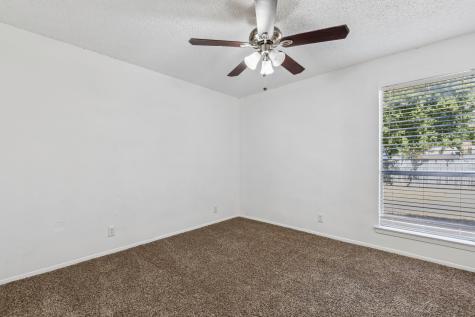 2712 N Bell Avenue Denton TX 76209