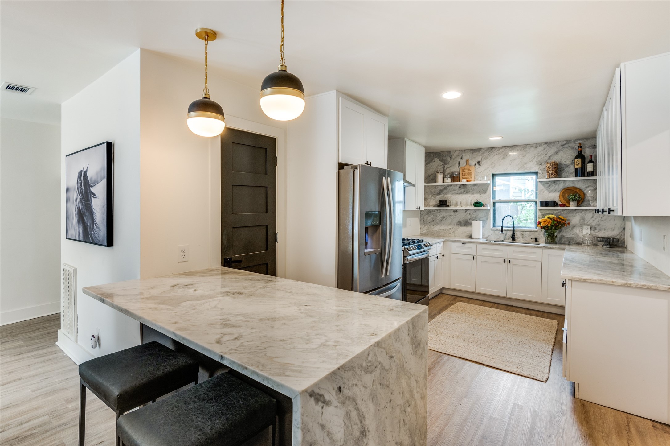 8903 Groveland Drive Dallas TX 75218