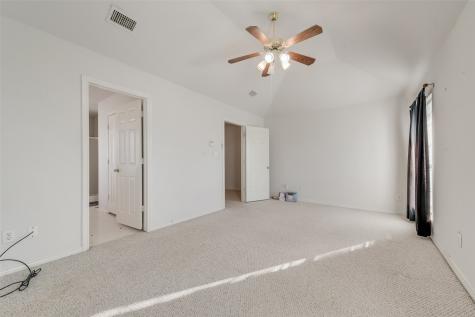 232 W Willow Creek Drive Glenn Heights TX 75154